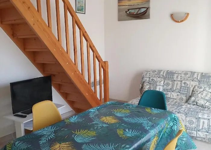 Maison Vendéenne Avec Piscine Privée, Proche Plages Et Commerces - Fr-1-476-27 *